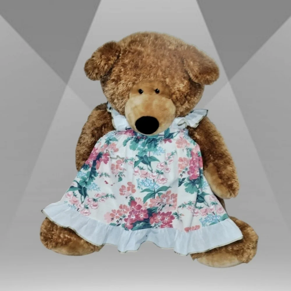 FAO SCHWARZ - Soft Bear with Flower Print Outfit